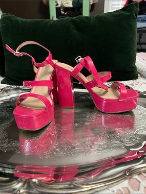 Glossy Hot Pink Platform Block Heel Sandals with Ankle Strap